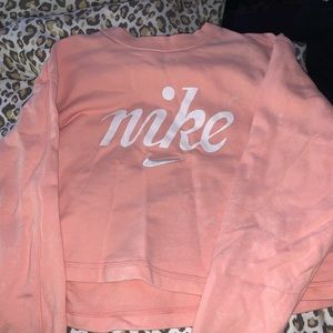 cropped nike long sleeve
